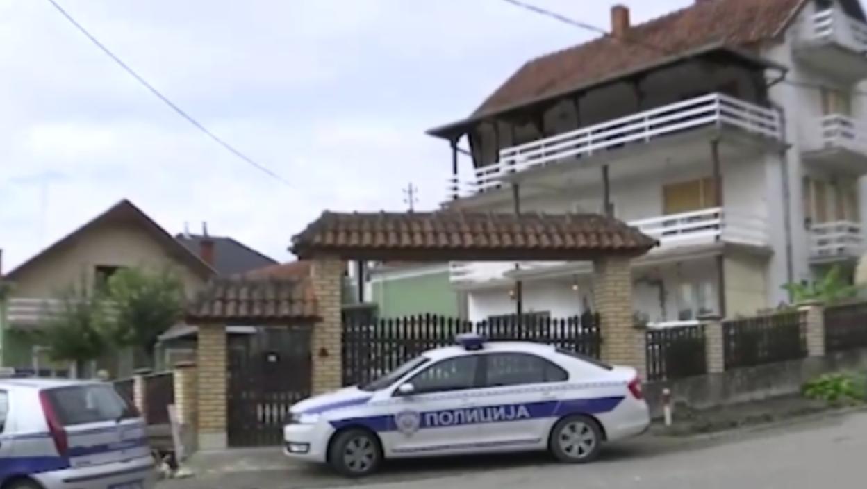 Ovo je kuća u kojoj je unuk mučno ubio babu i dedu: Tela pronađena u lokvi krvi, komšije u šoku nakon monstruoznog čina kod Despotovca (FOTO)