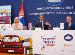 Izvučeni dobitinici električnog automobila i dupleksa u igri „Uzmi račun i pobedi“