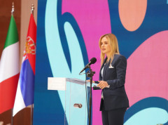Razvijati sistem socijalne zaštite u pravcu međugeneracijske solidarnosti