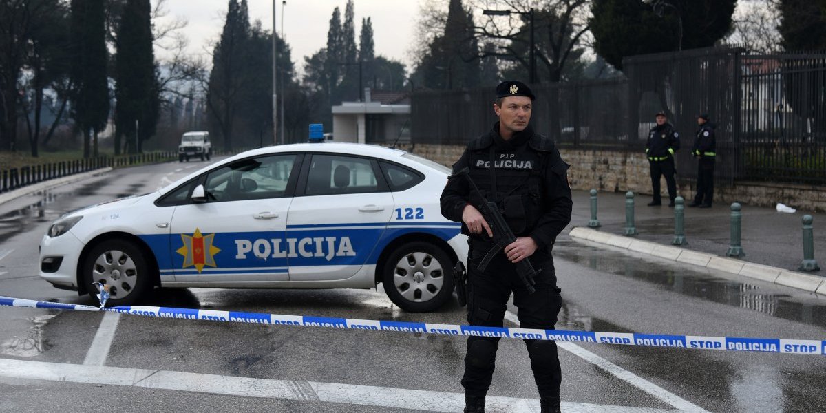 Uhapšeni dileri u Podgorici – Informer.rs
