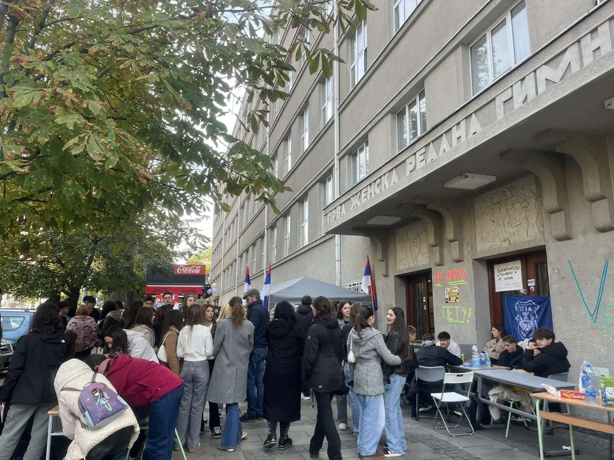 Šta piše u prepisci evroparlamentaraca sa roditeljima đaka Pete gimnazije