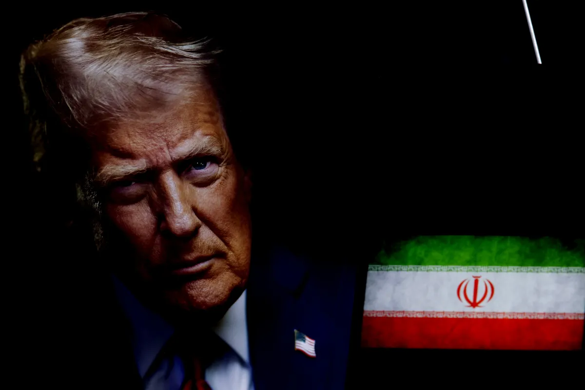 Iran porucio da Ormuski moreuz nece ostati otvoren ako se americka blokada nastavi, oglasio se i Tramp