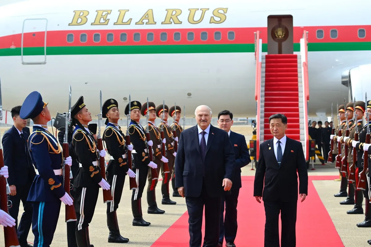 Beloruski predsednik Lukašenko stigao u Severnu Koreju na sastanak sa Kim Džong Unom