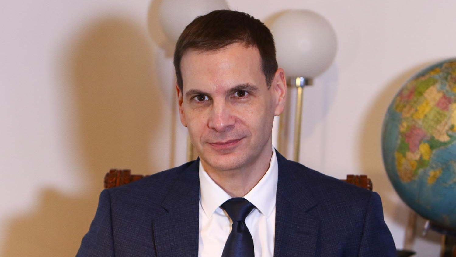 „Tri kolone, jedan cilj“: Miloš Jovanović o strategiji opozicije – Politika