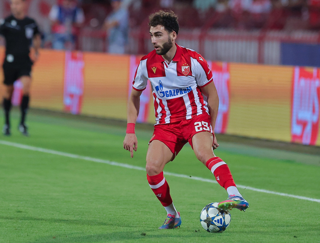 Tiknizjan napušta Zvezdu? Klubovi iz liga petice već kucaju na vrata, javio se i agent
