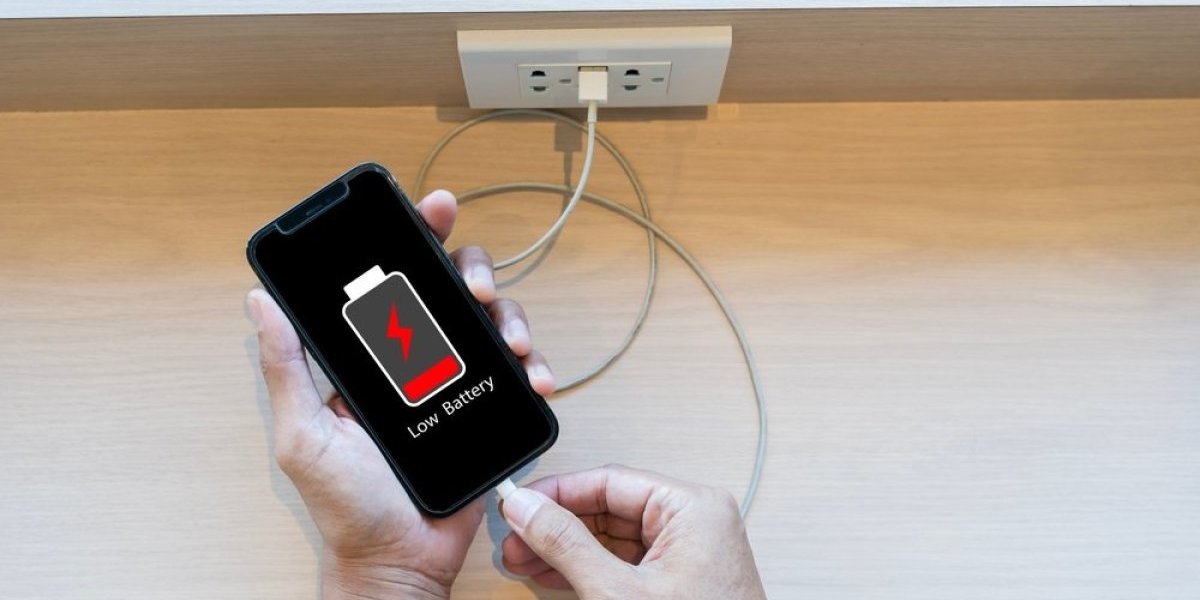 Kako bezbedno puniti telefon – Informer.rs