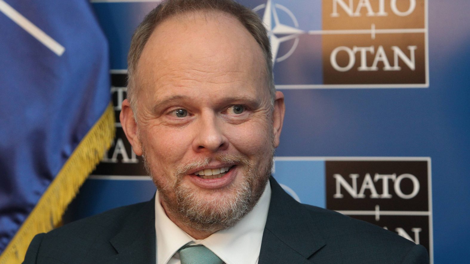 Hamilton: NATO neće produbiti saradnju sa Srbijom bez odgovornosti za napad u Banjskoj – Politika
