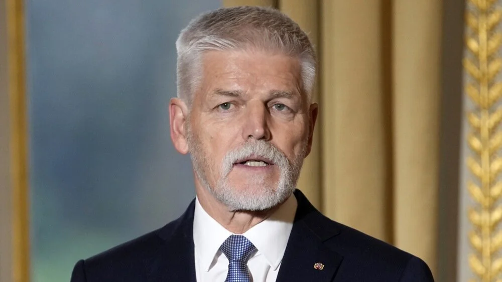 Češki predsednik kaže da razume što Srbija nema poverenje u NATO i EU – Politika