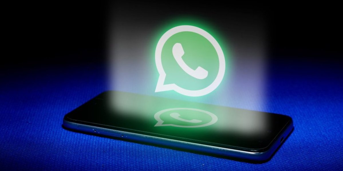 WhatsApp dobija opciju „tečnog stakla“