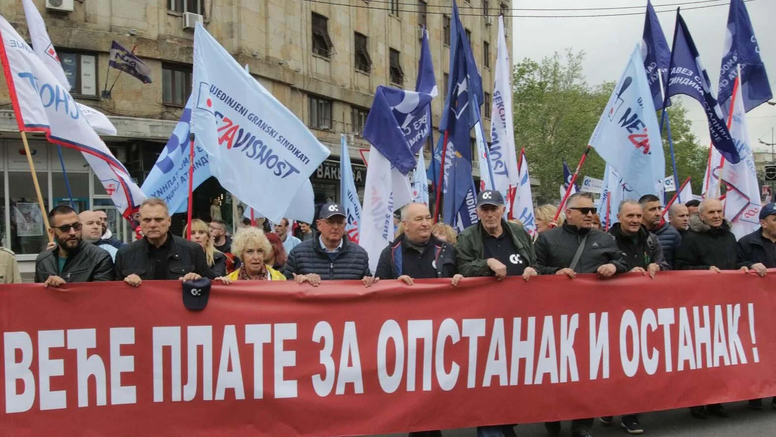 „Ne možeš biti levičar sa izglancanim cipelicama i peglanom kravatom“: Ko je autentična levica u Srbiji? – Politika