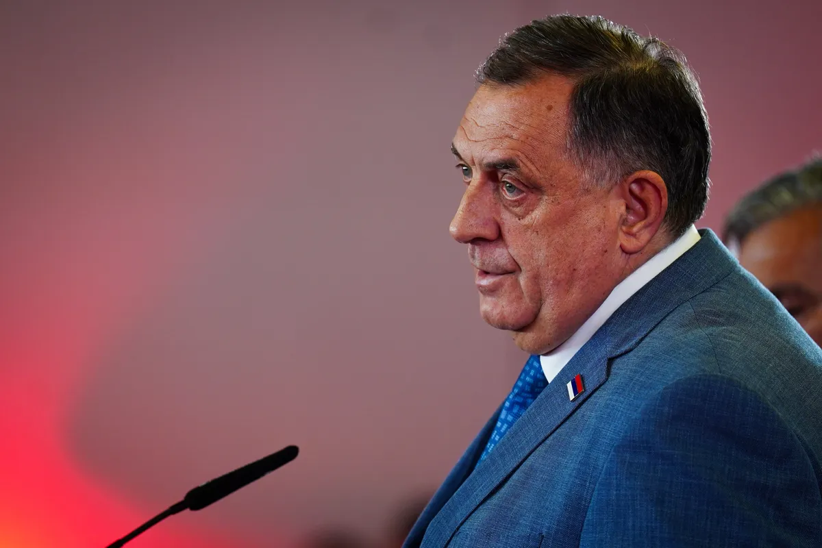 Dodik izvređao šeficu evropske diplomatije: „Ispada glupa, ne zna da li je pošla ili došla“