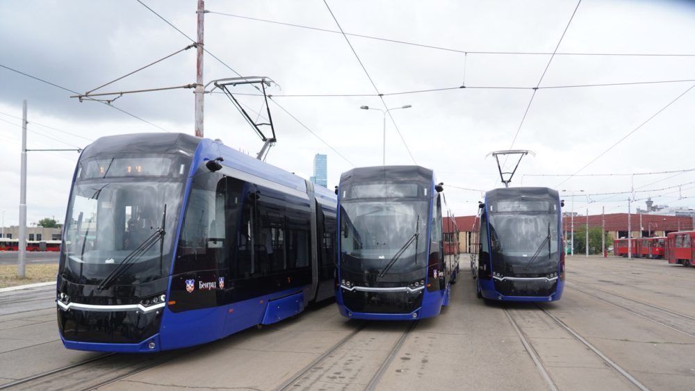 Kreni-promeni: Novi tramvaj iskočio iz šina kod Cvetkove pijace – Društvo
