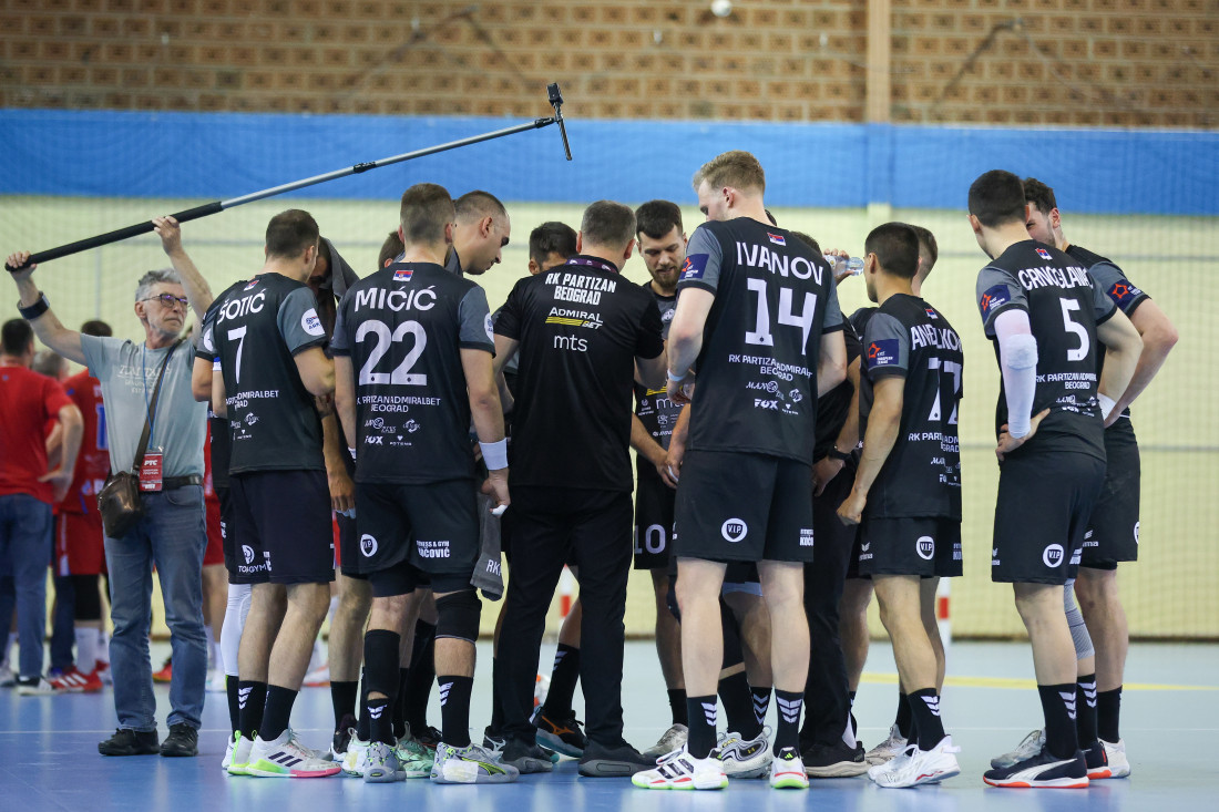 Partizan na korak do titule! Dominacija od početka do kraja, silan početak serije crno-belih