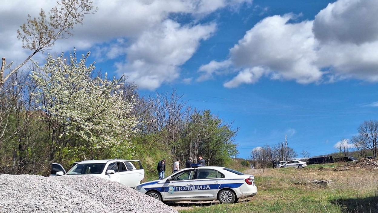 Upucan pa pretučen motkom! Glava mu je smrskana, završio je u komi: Svađa oko parcele završila se krvoprolićem