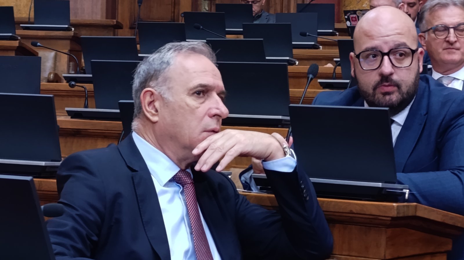 SRCE: Marta Kos morala da bude svesna da Petrašinovićevi zakoni nisu put ka slobodnim izborima – Politika
