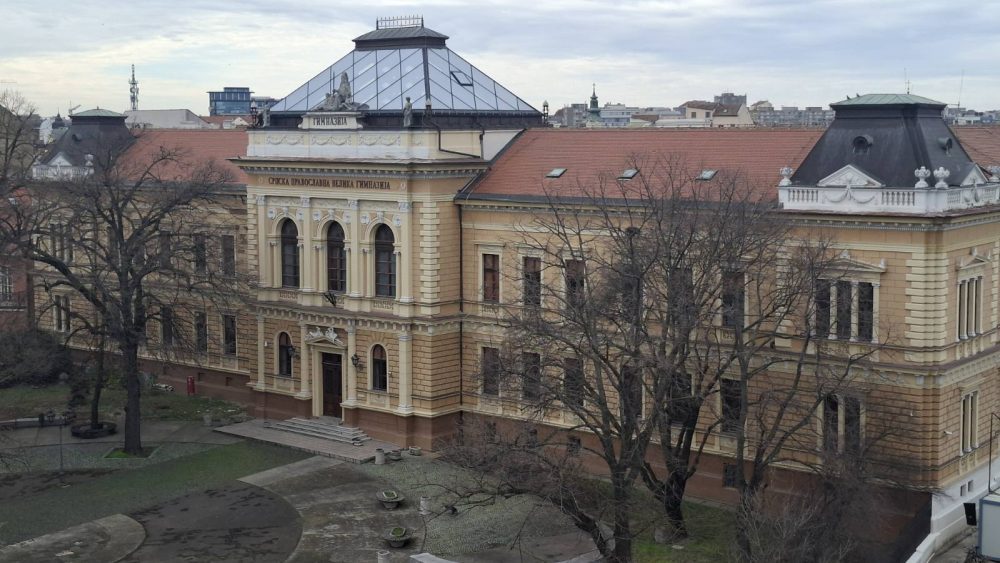 Roditelji: Kolaps nastave u Jovinoj gimnaziji u Novom Sadu, oko 30 profesora na bolovanju – Društvo