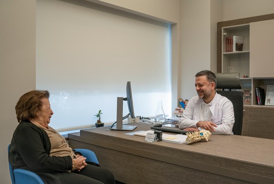 Je li skolioza isključivo bolest mladih? Skolioza kod odraslih i savremeni pristupi liječenju